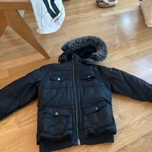 Black ultra warm down ski jacket size medium